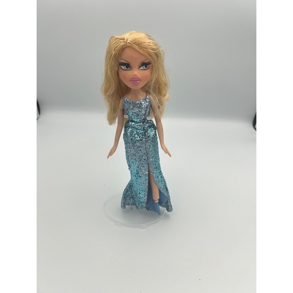 Bratz The Movie Cloe fashion doll